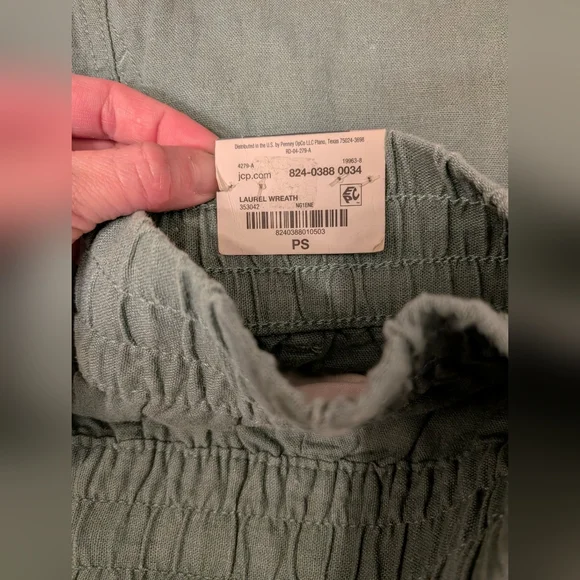 NWT Womens St.Johns Bay Wide Leg Cargo Pants Laurel Wreath Green Petite Small - Picture 3 of 6